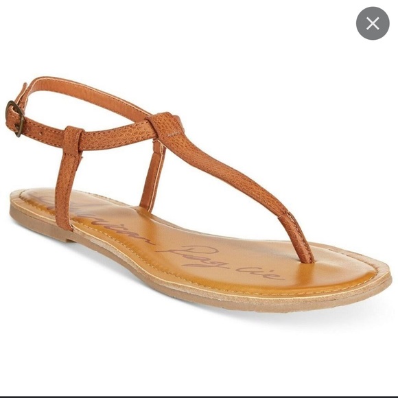 American Rag cie Sandals - Picture 1 of 5